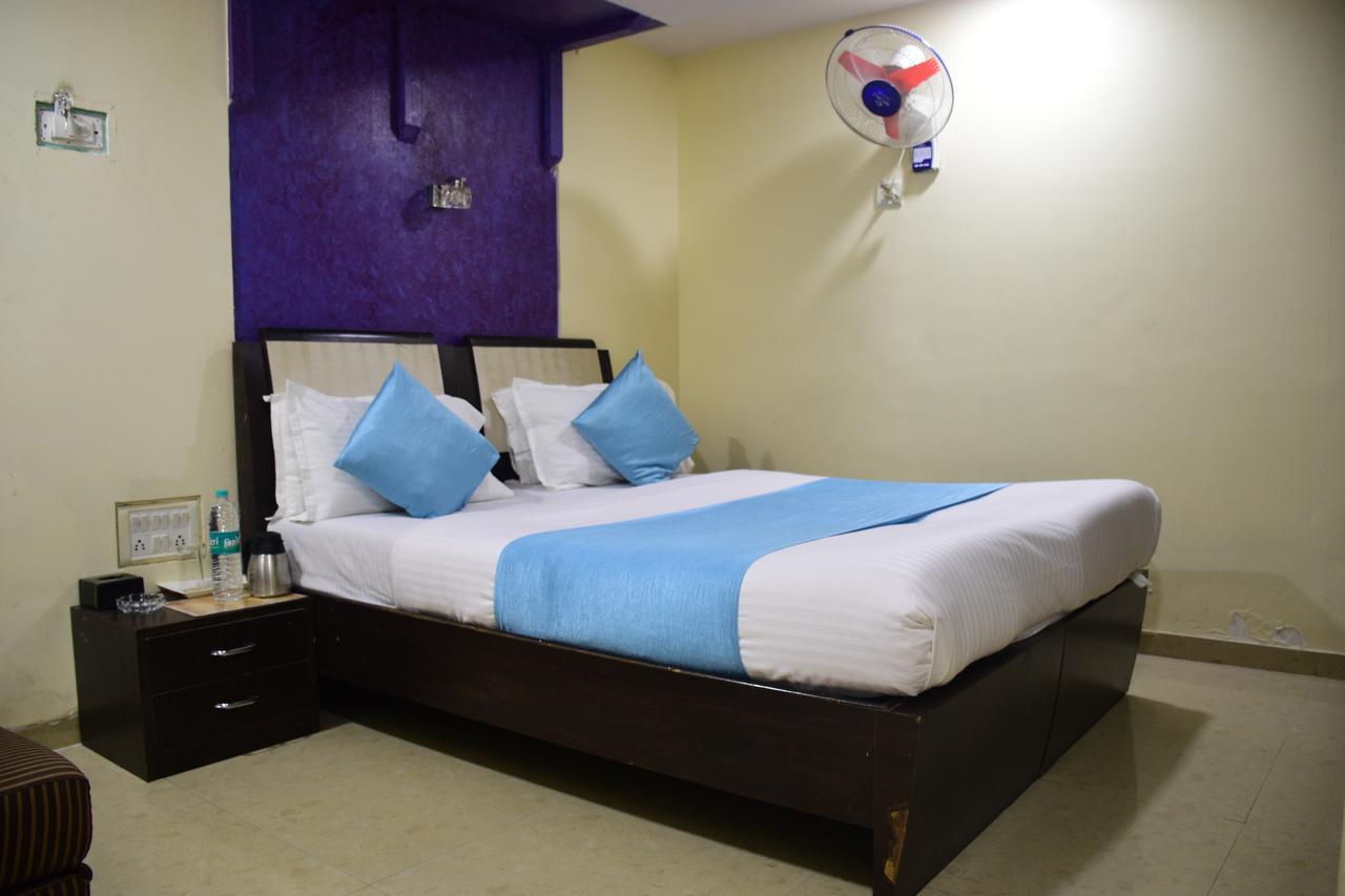 Hotel K.C Residency Bombay Extérieur photo