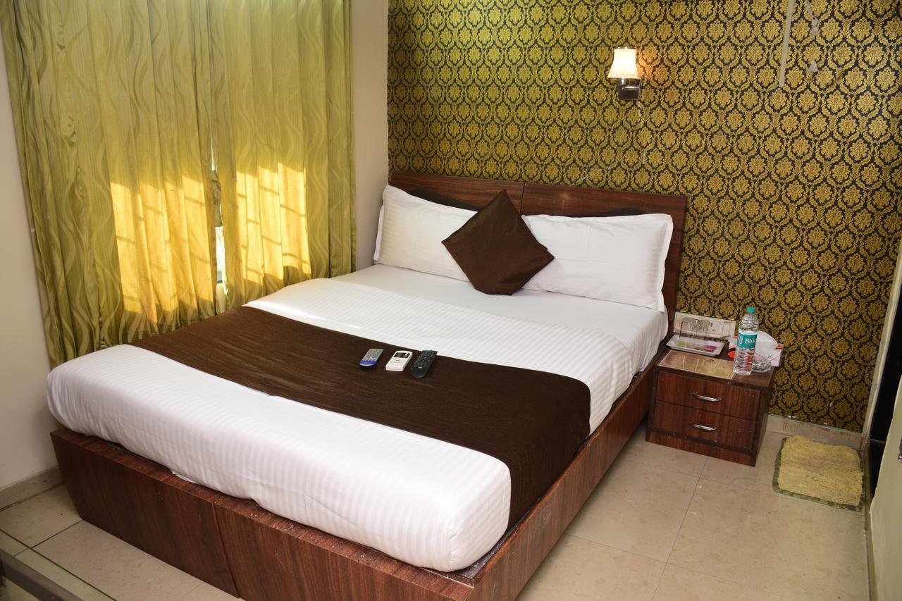 Hotel K.C Residency Bombay Extérieur photo