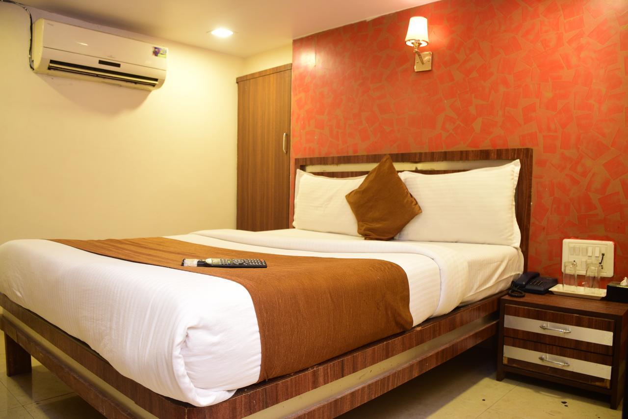 Hotel K.C Residency Bombay Extérieur photo